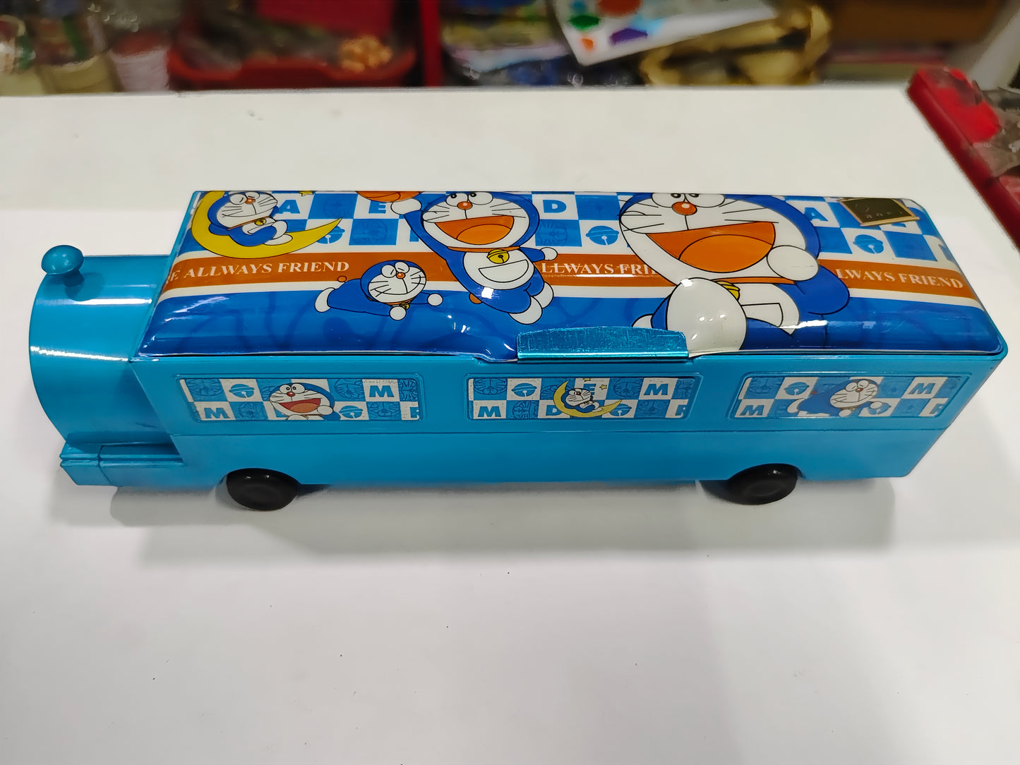 Pencil Box Train/Bus Shape (2 Comp)